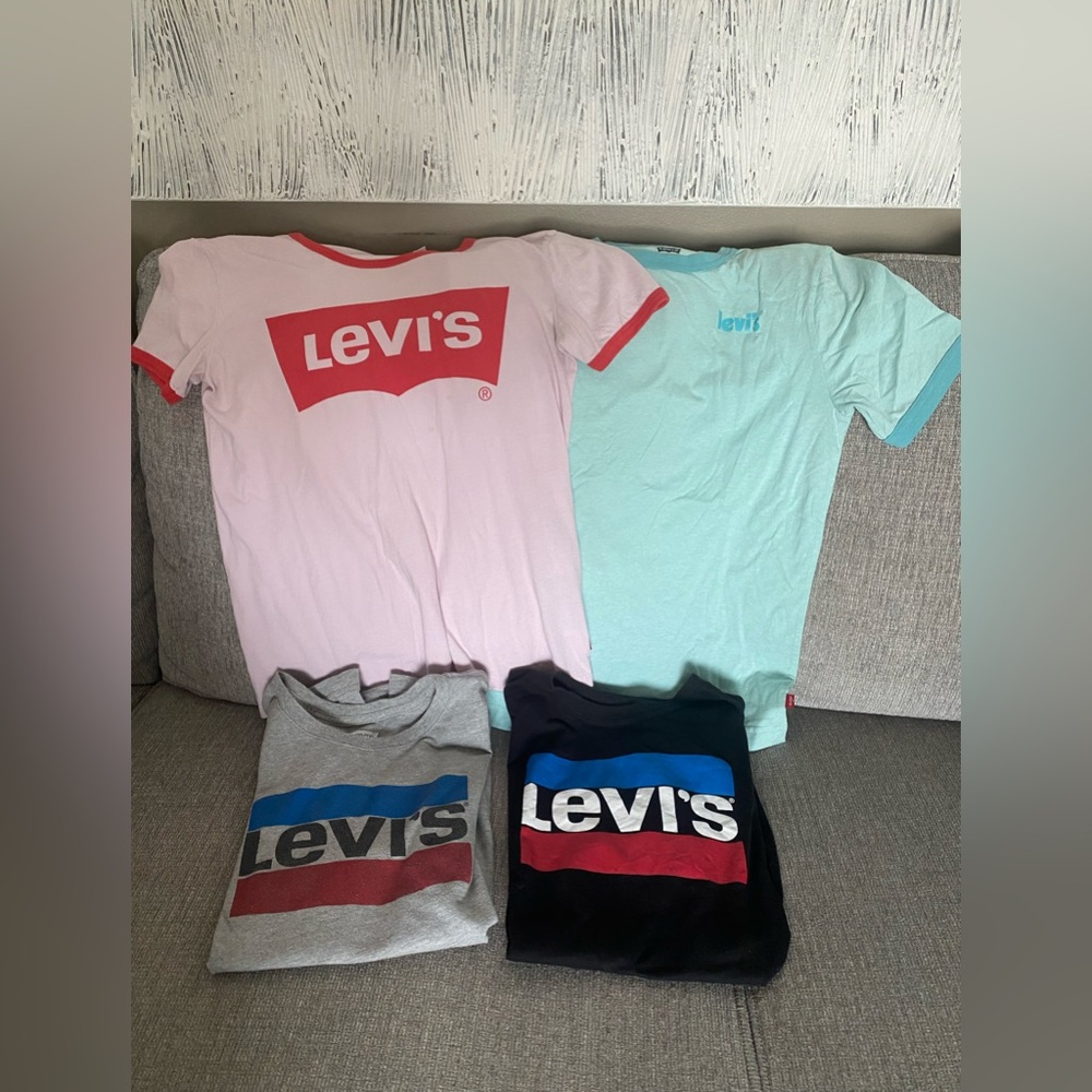 Ladies Levi's tshirts (XS and Small)